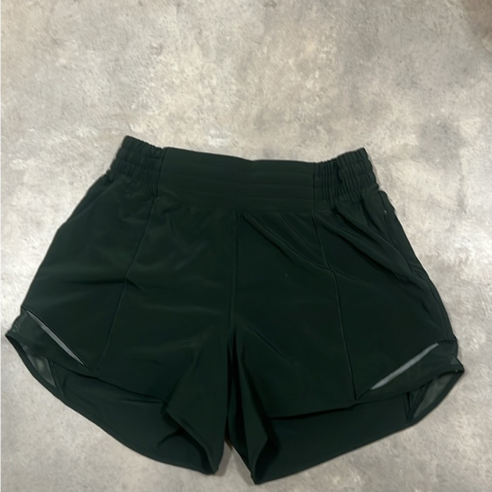 Lululemon Athletica Black Athletic Shorts Lightweight Moisture-Wicking